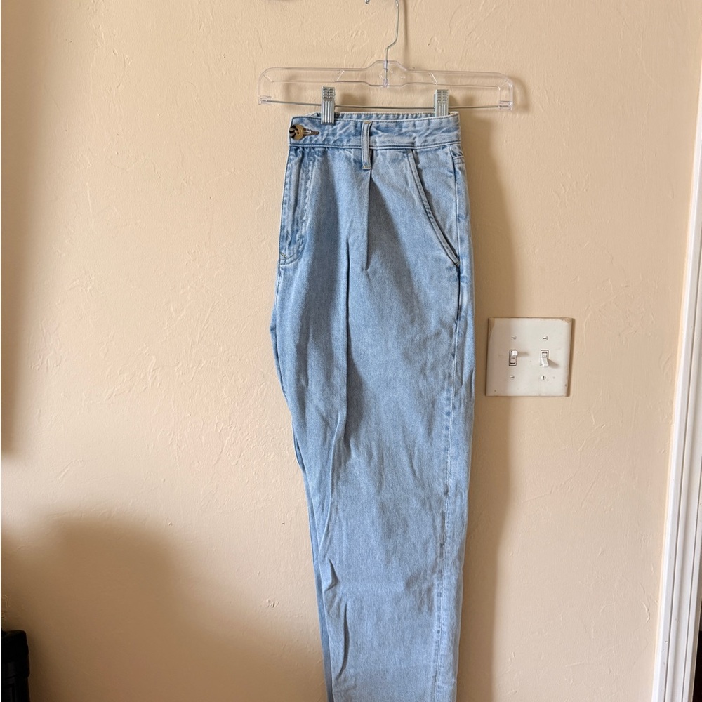Light Wash Jeans
